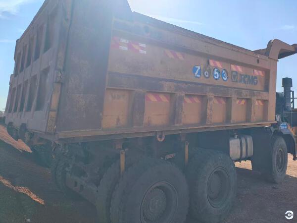 徐工XDR90T宽体车