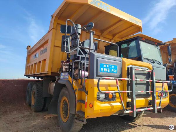 徐工XDR90T宽体车