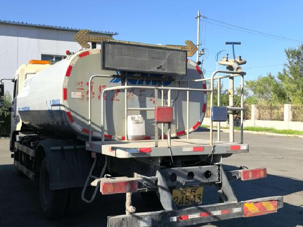 徐工DXA5162GPSD6低压清洗车