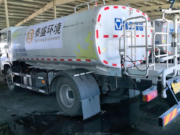 徐工DXA5160GPSV6清洗抑尘装备