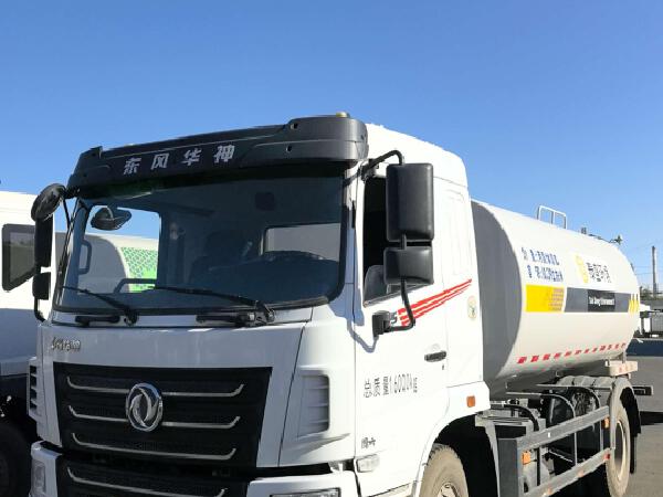 徐工DXA5164GPSD6低压清洗车