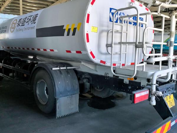 徐工DXA5181GPSD6低压清洗车