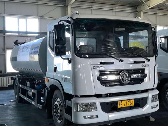 徐工DXA5181GPSD6低压清洗车