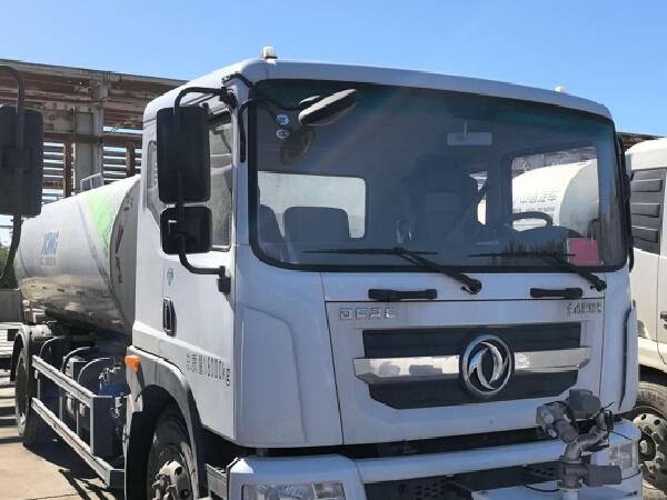 徐工DXA5181GPSD6低压清洗车