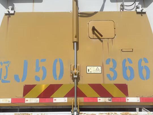 徐工XZJ5183TSLD5扫路车