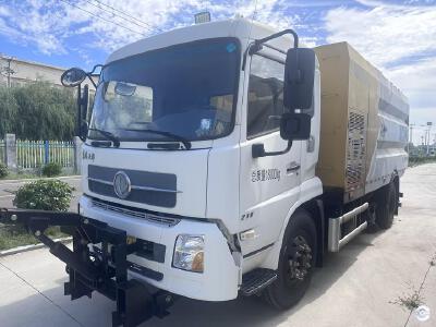 徐工XZJ5183TSLD5扫路车