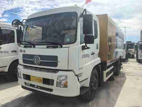 徐工XZJ5183TSLD5扫路车