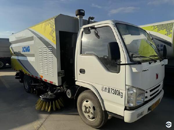 徐工XGH5071TXSQ6洗扫车