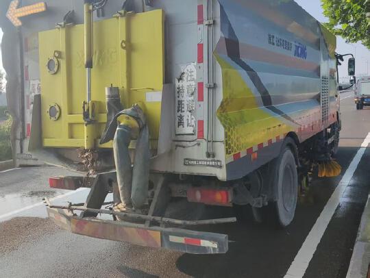 徐工XGH5180TXSD6洗扫车