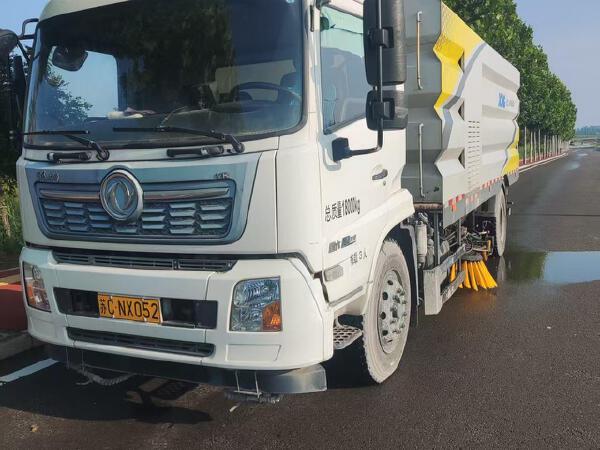徐工XGH5180TXSD6洗扫车